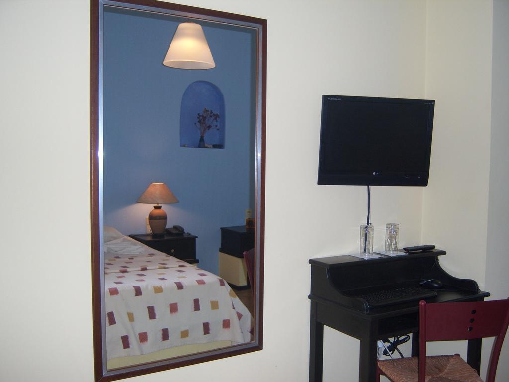 Aeriko Benovias Rooms & Apartments Karfász Kültér fotó